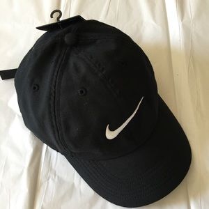 Adult unisex Nike heritage86 dry fit hat Aerobill